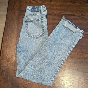 Abercrombie 90's Straight Ultra High Rise Jeans